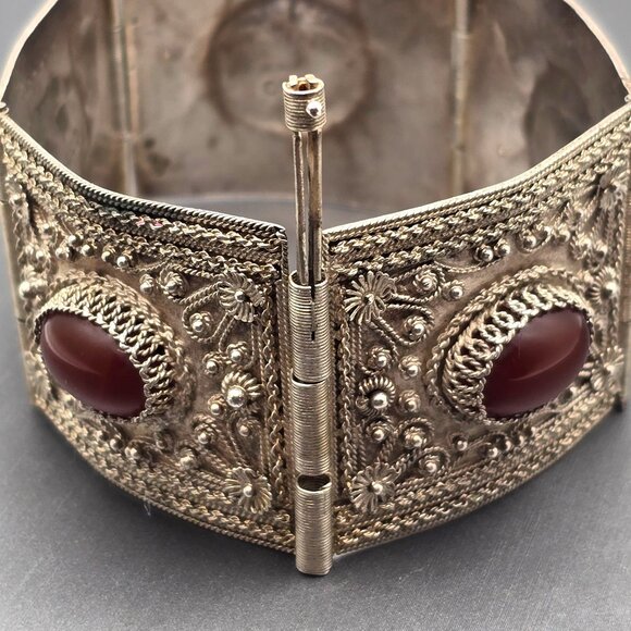 Antique 900 Silver Cannetille Carnelian Cabochon Hinged Panel Bracelet 7" - Picture 4 of 16